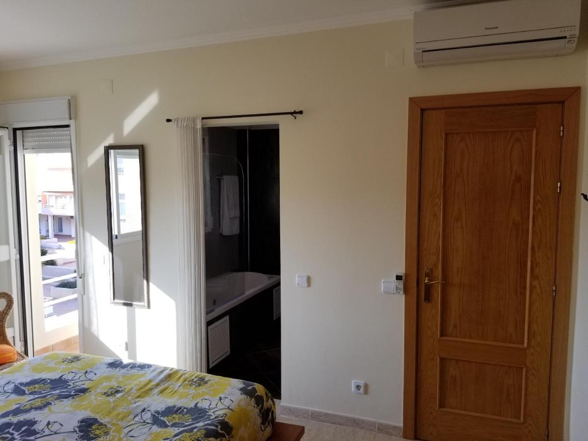 Sunny Apartment Al-Sakia, Quarteira, Vilamoura Ngoại thất bức ảnh